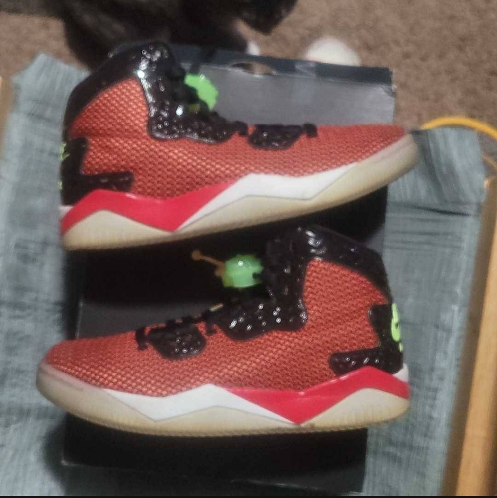 Air Jordan Spike 40 'Ghost Green'